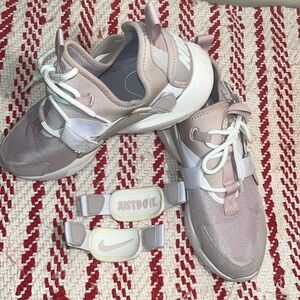 Hurricane low top Nike